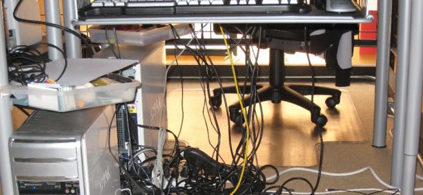 🔌 standing desk cable management