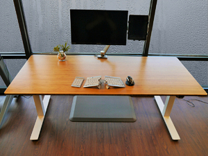 Ergoprise Uprise Stand Up Desk