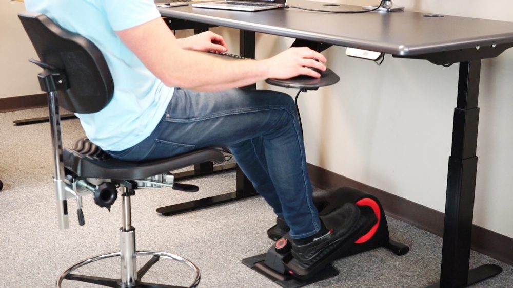 How To Set Up An Ergonomically Proper Desk Cycle