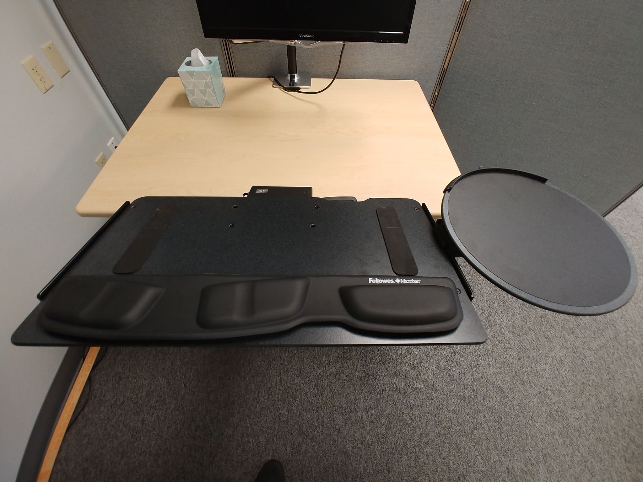 Fellowes Professional Series Keyboard Tray We Lab Tested it