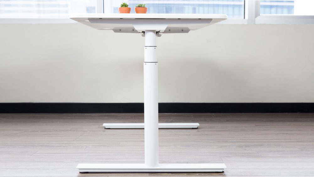 Autonomous SmartDesk First Class Review autonomous smartdesk first class standing desk