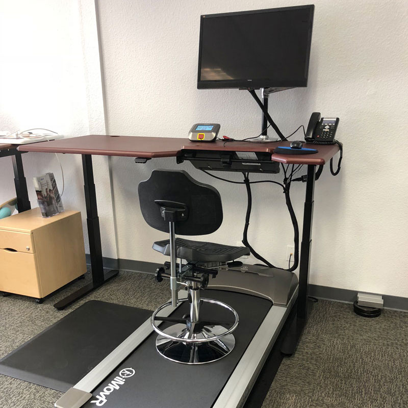 Lander-Treadmill-Desk-with-Stool