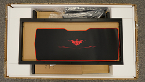 The first real glimpse inside the box shows us the oversized gaming mousepad.