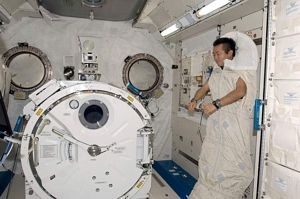 sleeping astronaut position