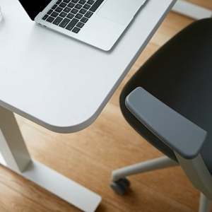 hipso sit stand desk
